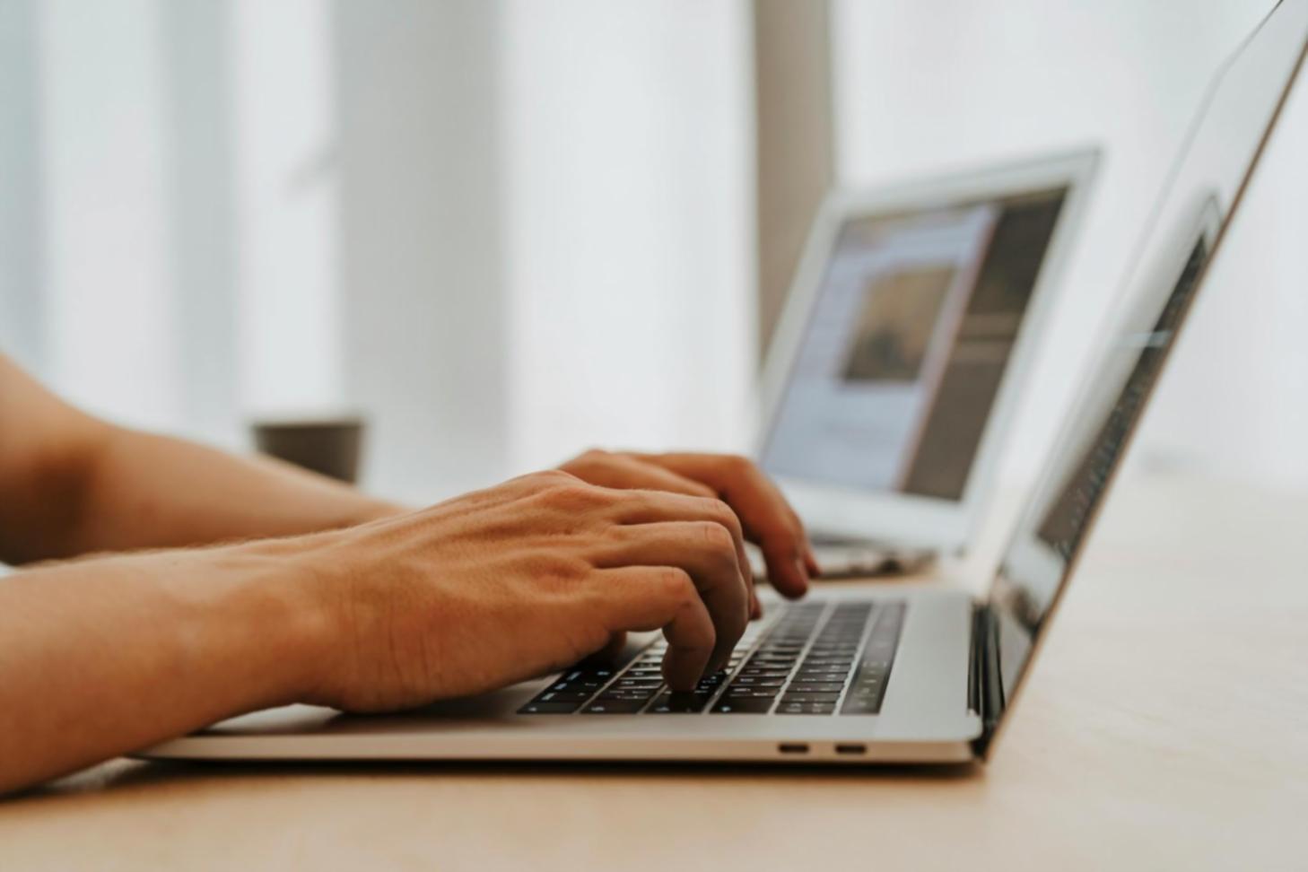 WaveMax learning environment showcasing collaborative workspace